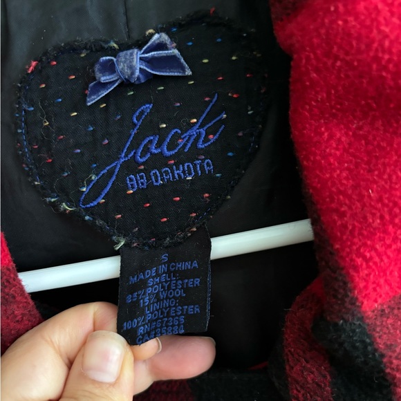 Red plaid coat - Picture 5 of 5